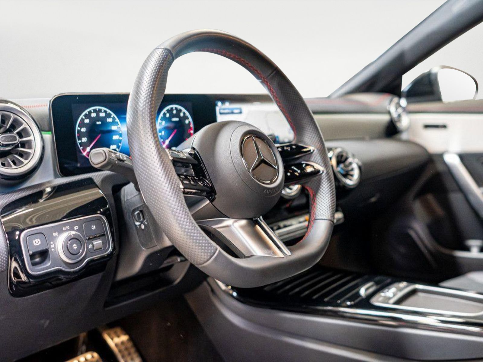 Mercedes-Benz CLA 250 SB 4M AMG Sport Advanced Plus - Samsaru's Car Outlet