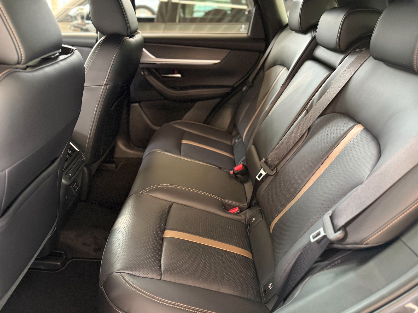 Mazda CX-60 Homura AWD,AT,Leder-S,Con+Sound-P.AHK elek