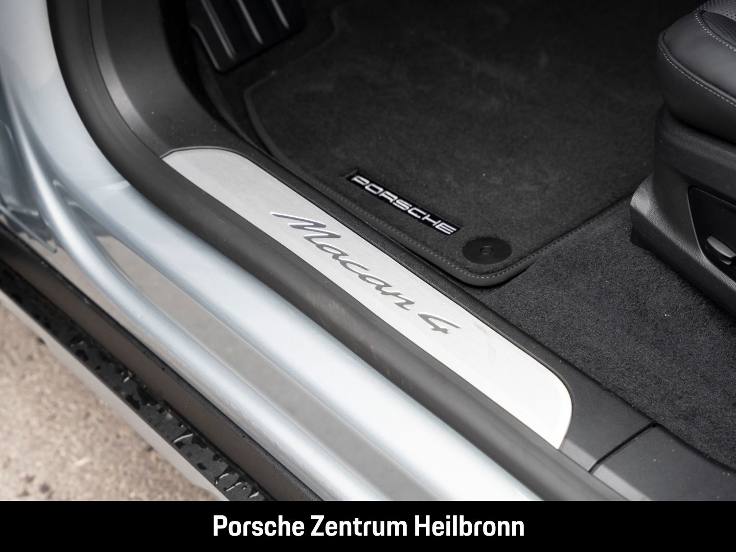 Porsche Macan 4 BOSE Luftfederung Panorama LED-Matrix