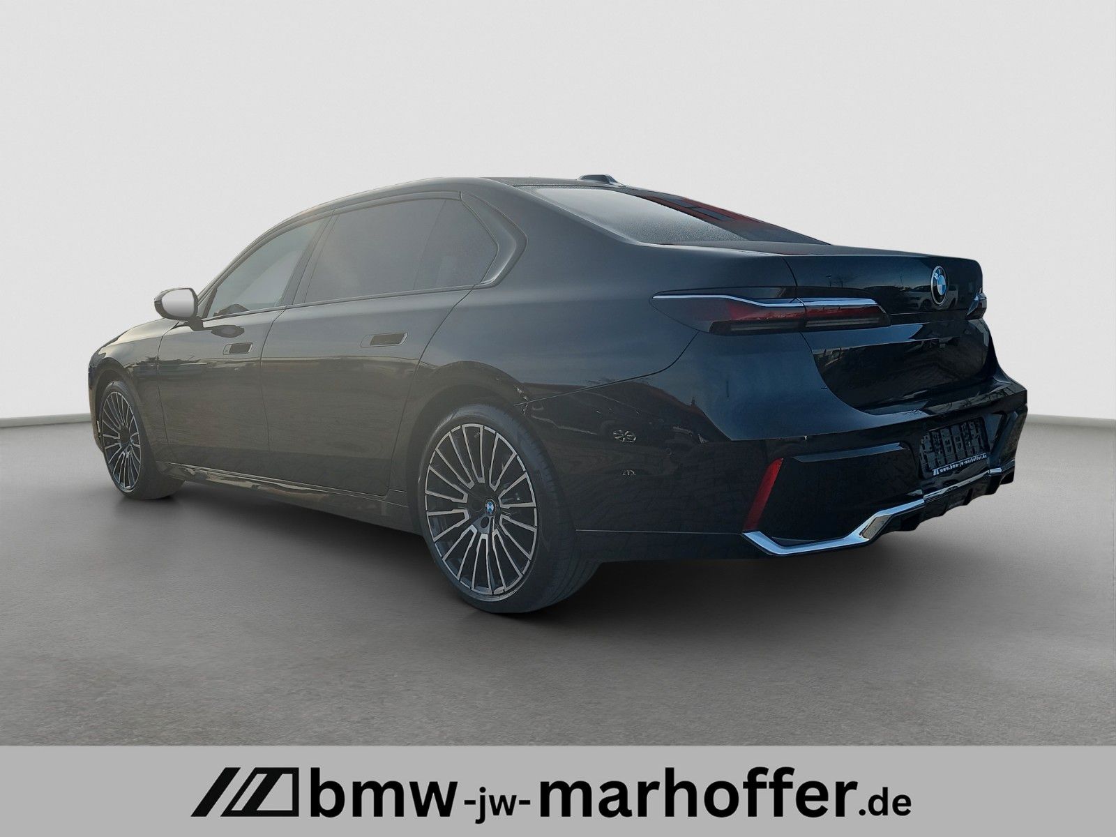 BMW 740 d xDrive MSport Iconic Massage Standhzg
