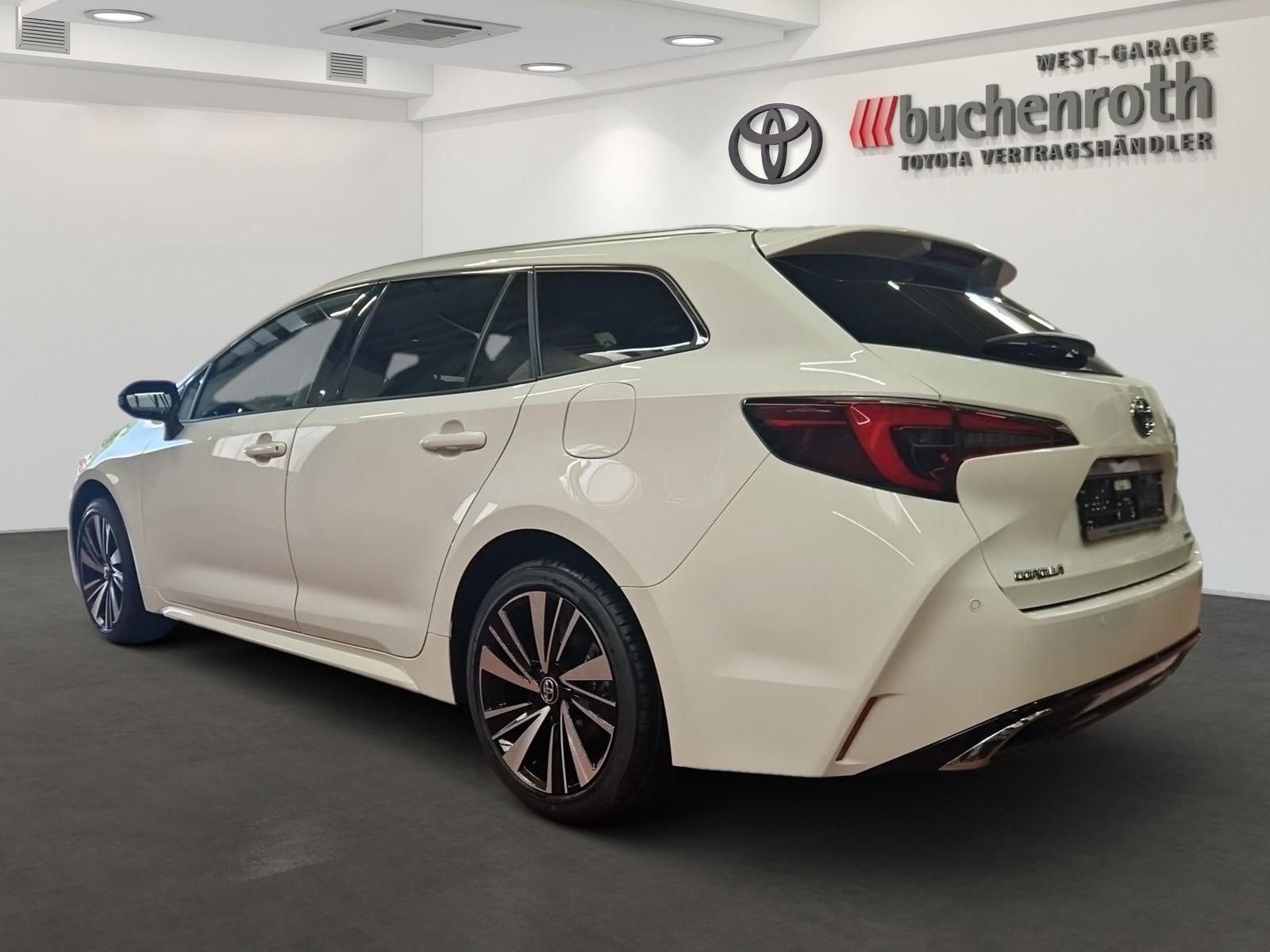 Toyota Corolla Touring Sports Hybrid Teamplayer+ Techni