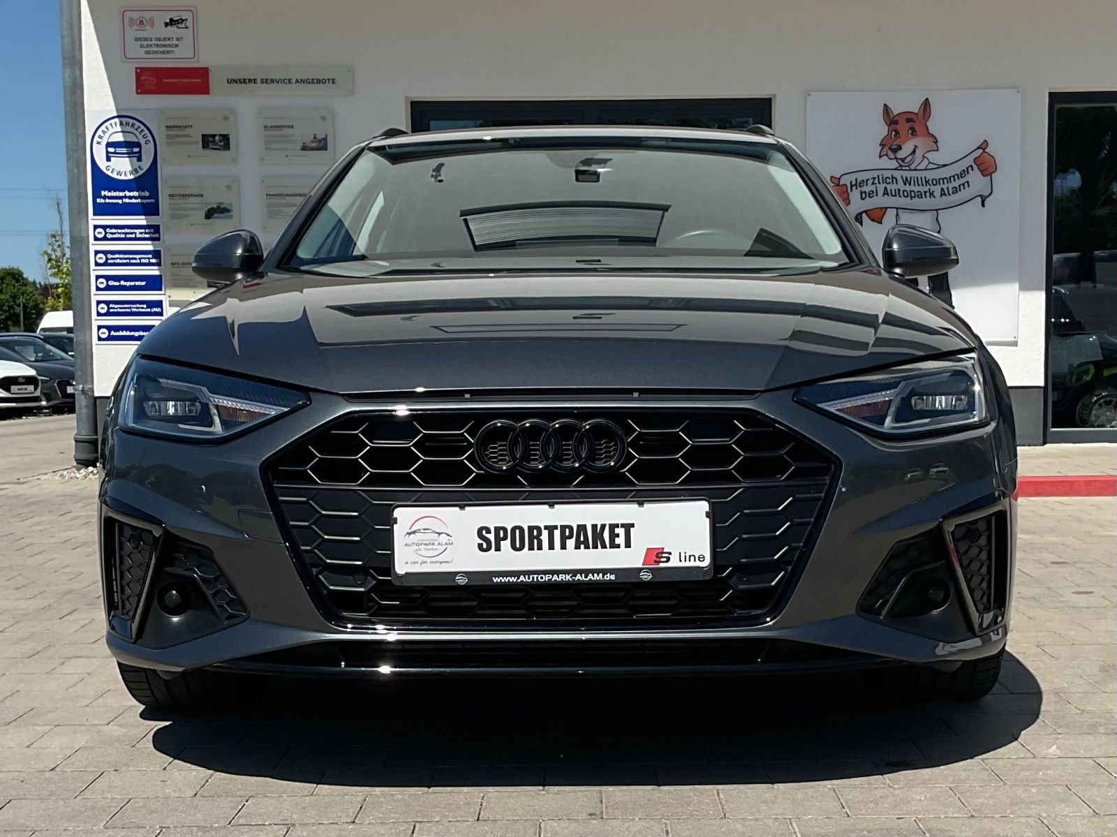 Audi A4 Av.40 TFSI S line S-tronic - Samsaru's Car Outlet