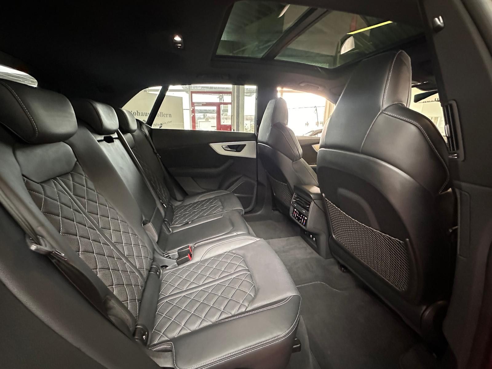 Audi Q8 50 TDI quattro S LINE AHK STANDHZ PANO Allrad