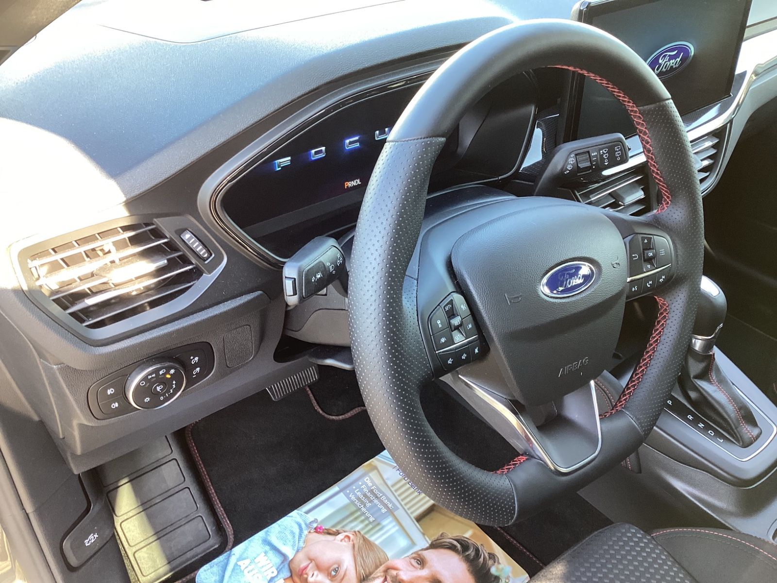Ford Focus Turnier ST-Line X, AHK, GJR, TWA, RFK, WP