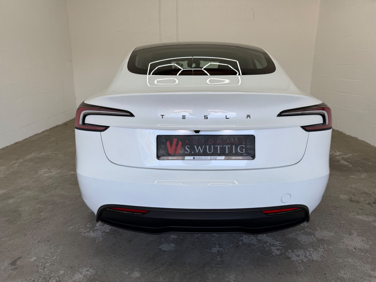 Tesla Model 3 Hinterradantrieb RWD