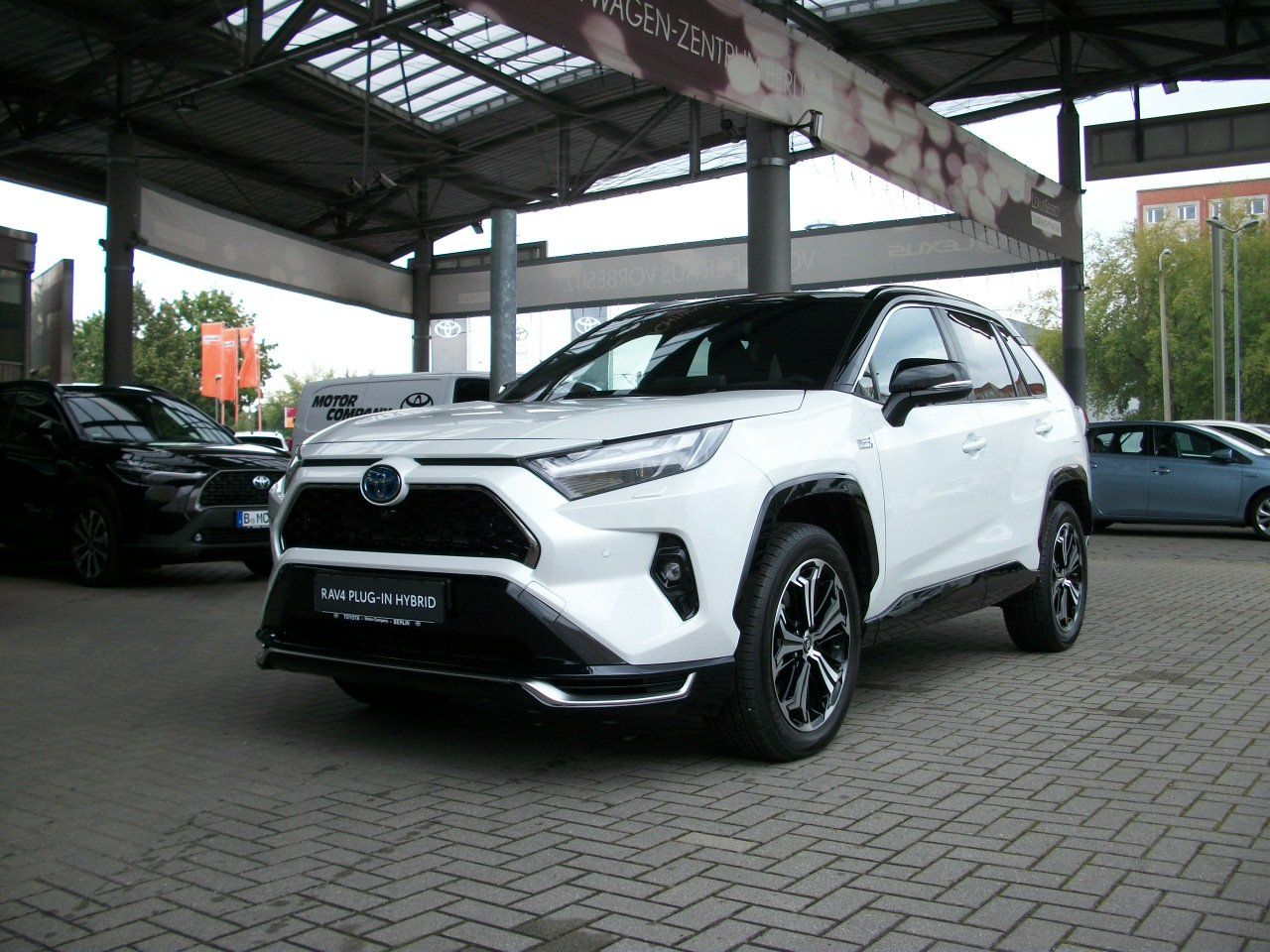Toyota RAV 4 2,5-l Plug-In 4x4 Style