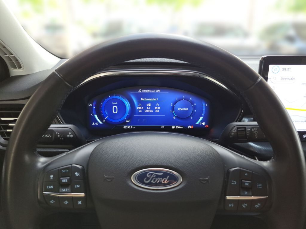 Ford Focus Turnier 1.0 EcoBoost Hybrid Aut. ACTIVE X