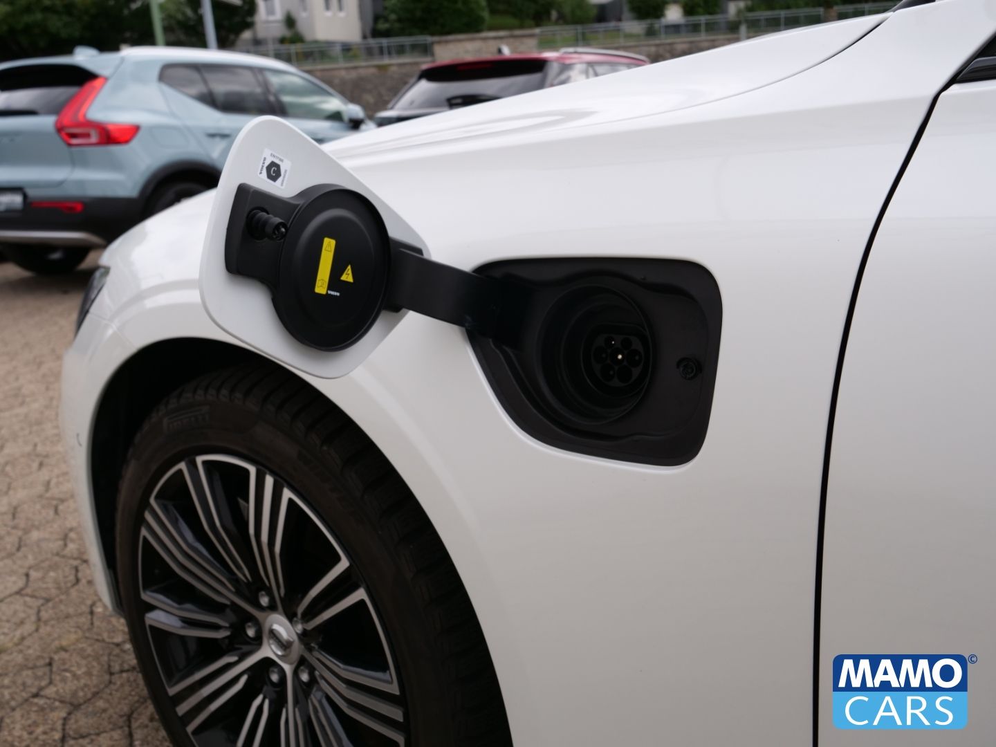 Volvo V60 T6 AWD Recharge Ultra Dark ACC/AHK/360°/PANO