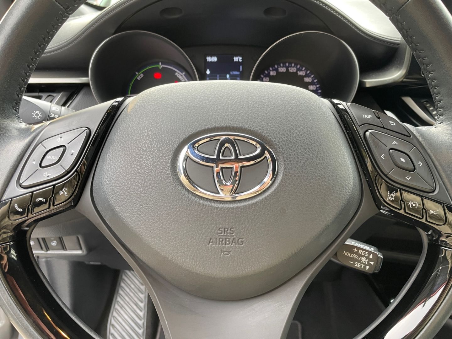 Toyota C-HR 2.0 Hybrid Team D *LED*ACC*CarPlay*CAM*SHZ*