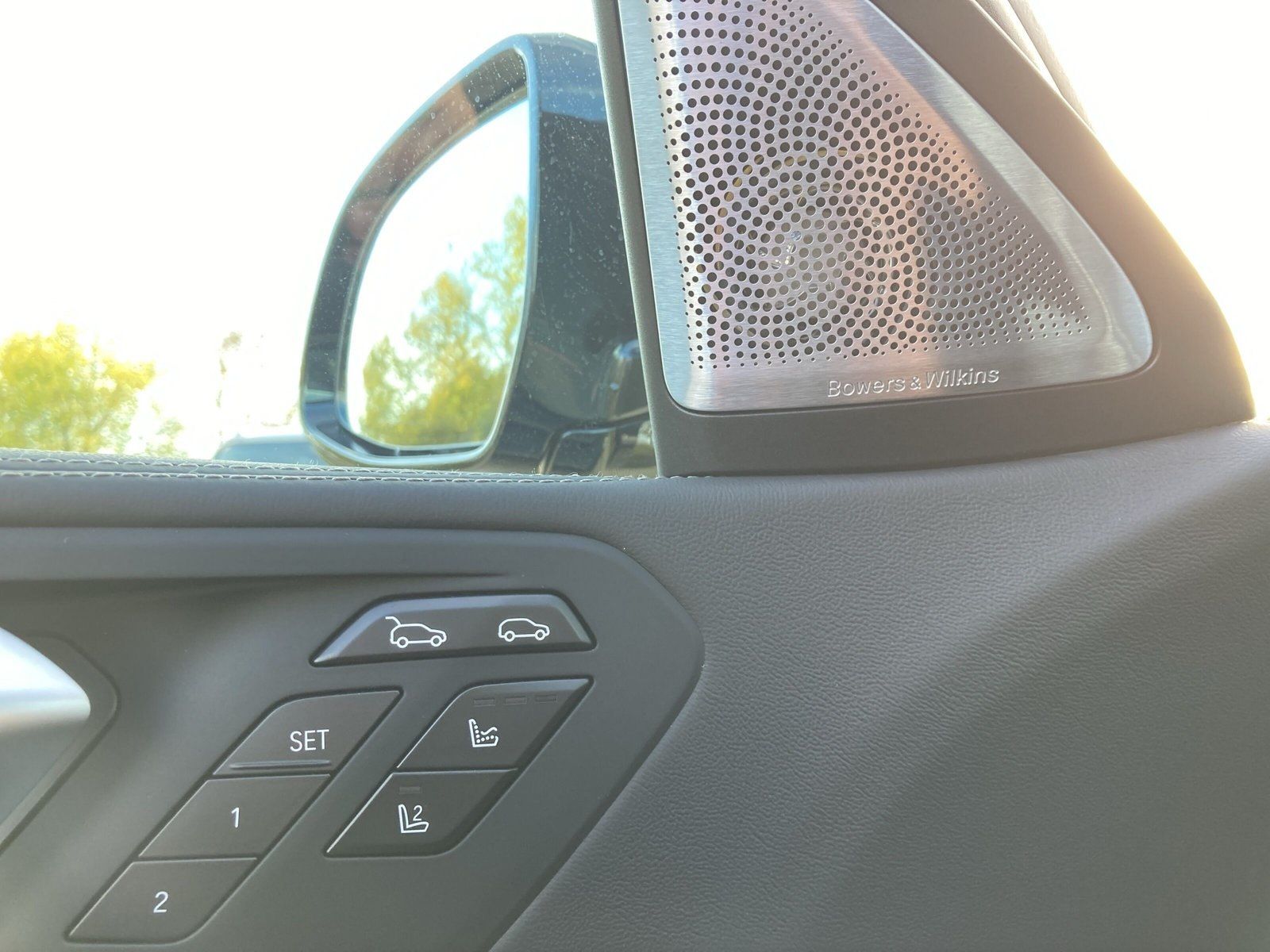 BMW X6 xDrive40d M Sport Sportpaket B&W Surround