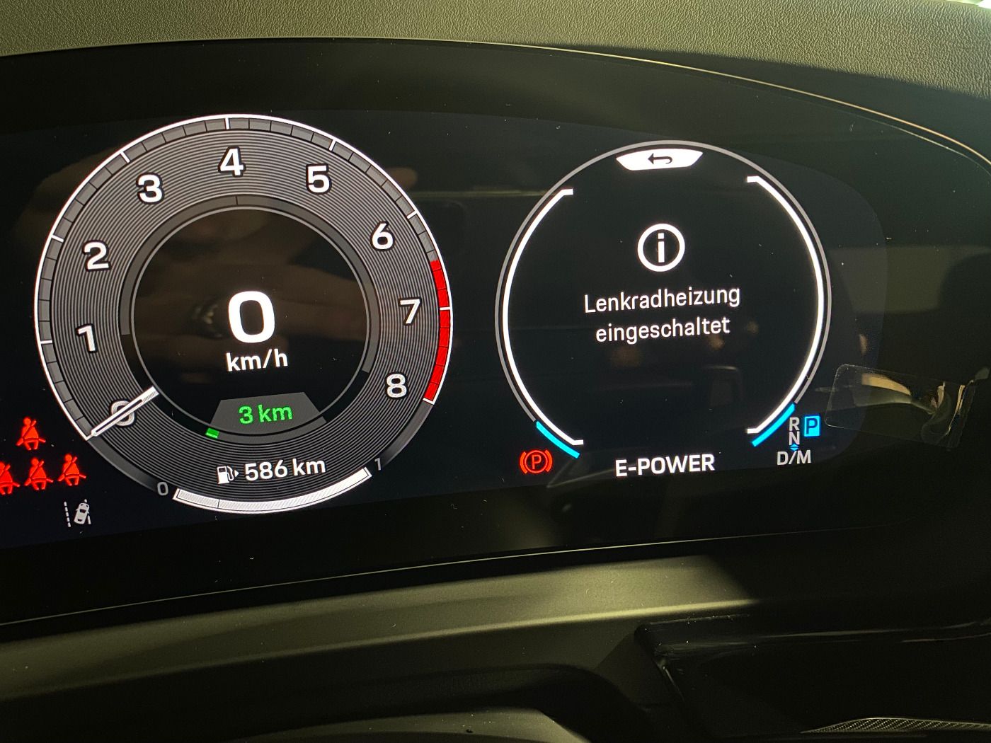 Porsche Cayenne E-Hybrid Coupe | Adaptive Luftfederung |