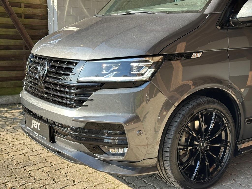 Volkswagen T6.1 Highline DSG 4MOTION - Samsaru's Car Outlet