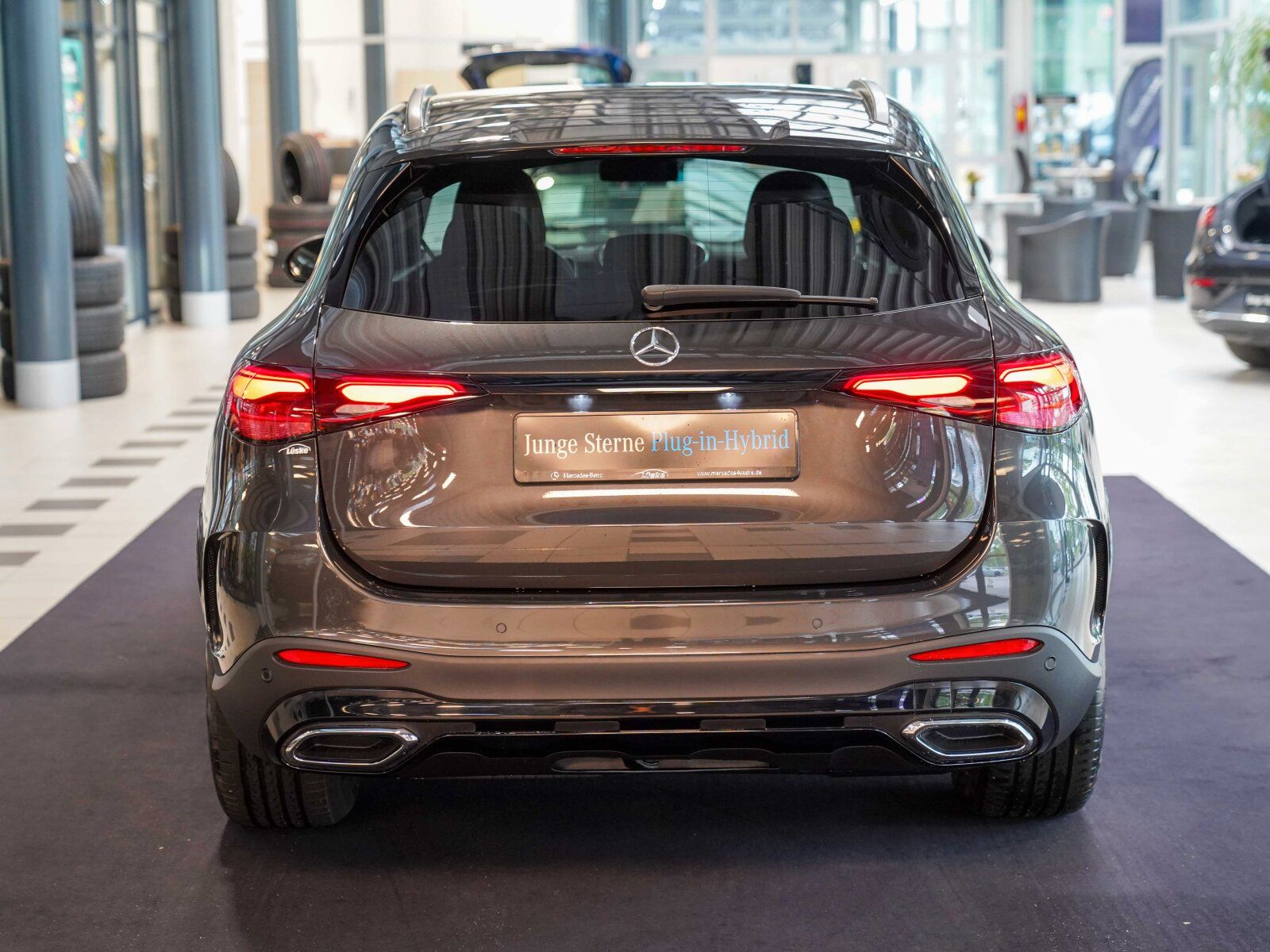 Mercedes-Benz GLC 300 de 4M AMG LIne Night Burmester AIR HUD