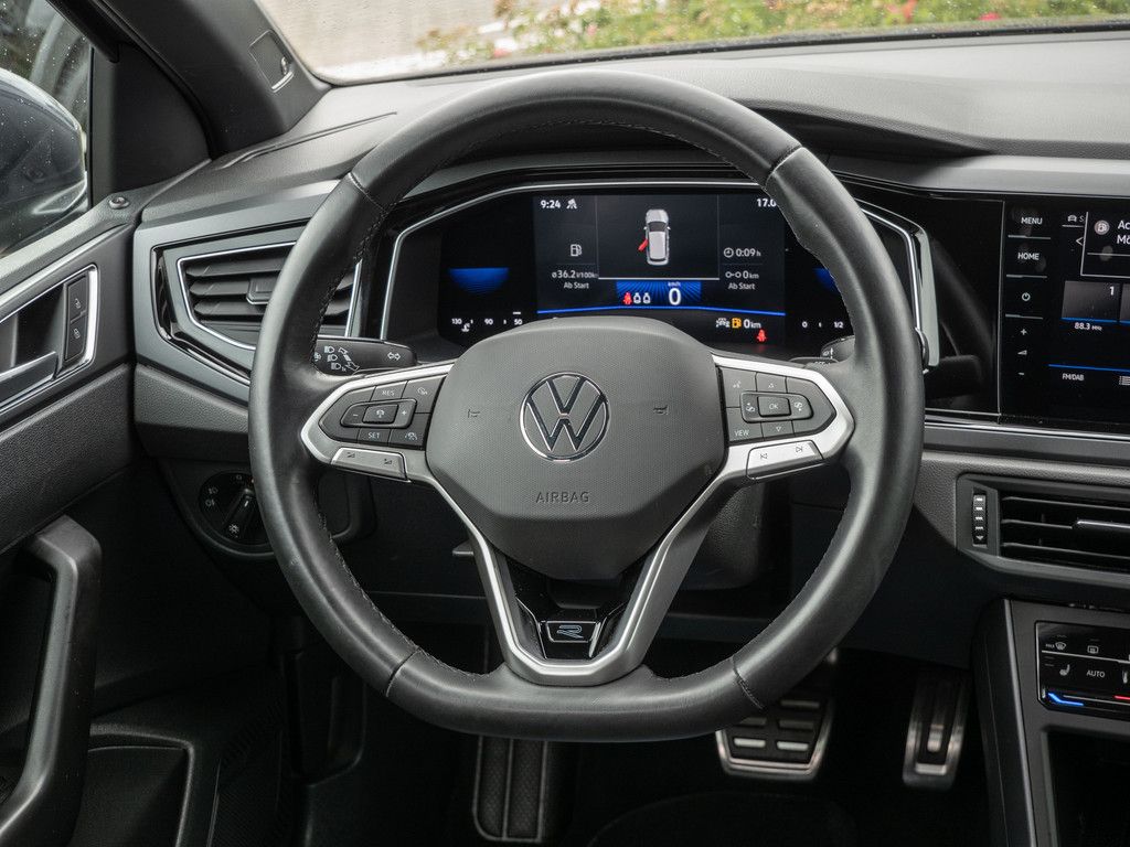 Volkswagen Taigo 1.5 TSI DSG R-Line - Samsaru's Car Outlet