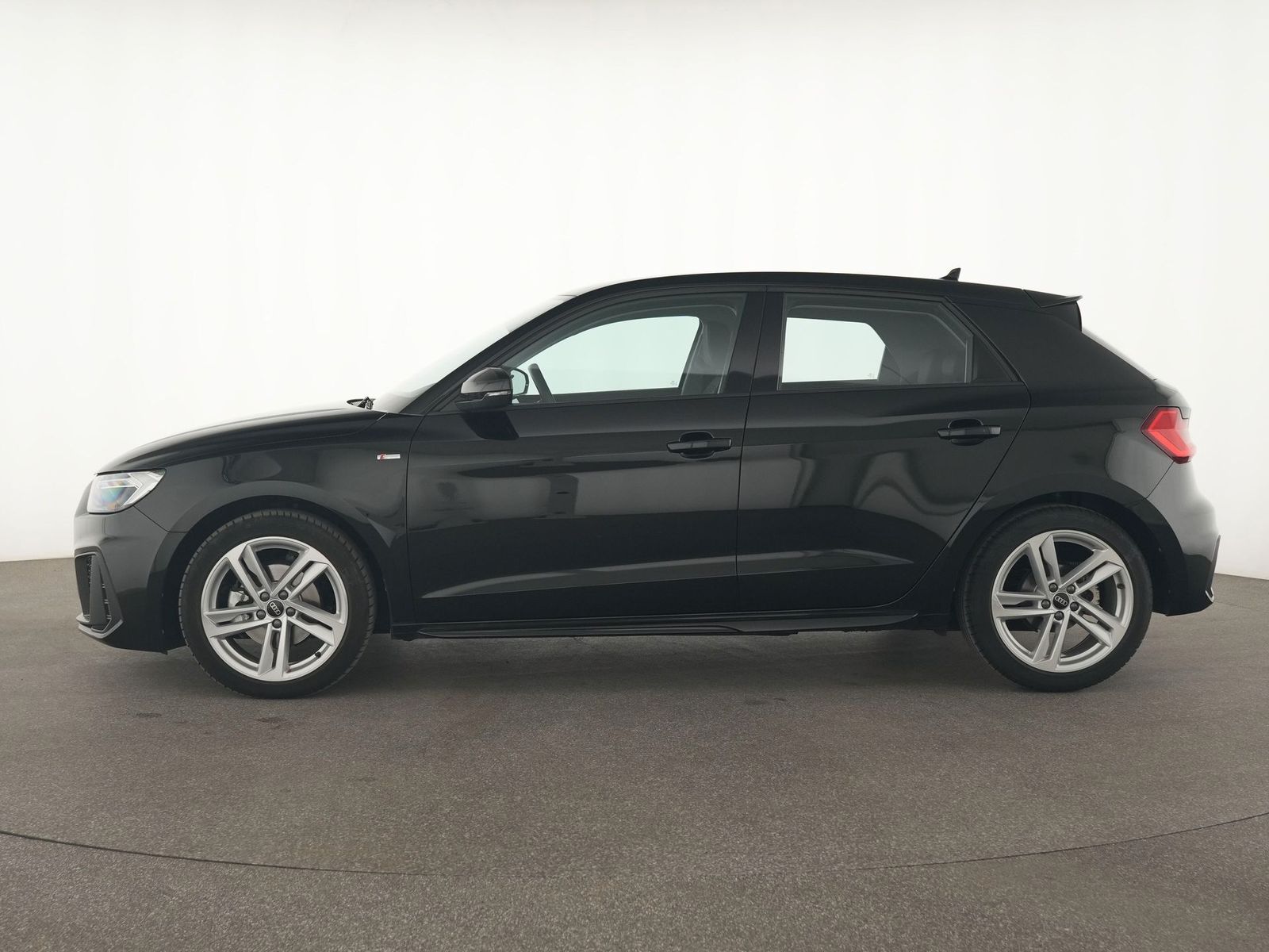 Audi A1 Sportback S-Line - Samsaru's Car Outlet