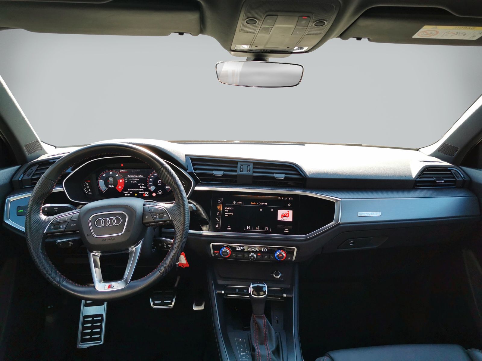 Audi Q3 S line 40 TDI quattro - Samsaru's Car Outlet