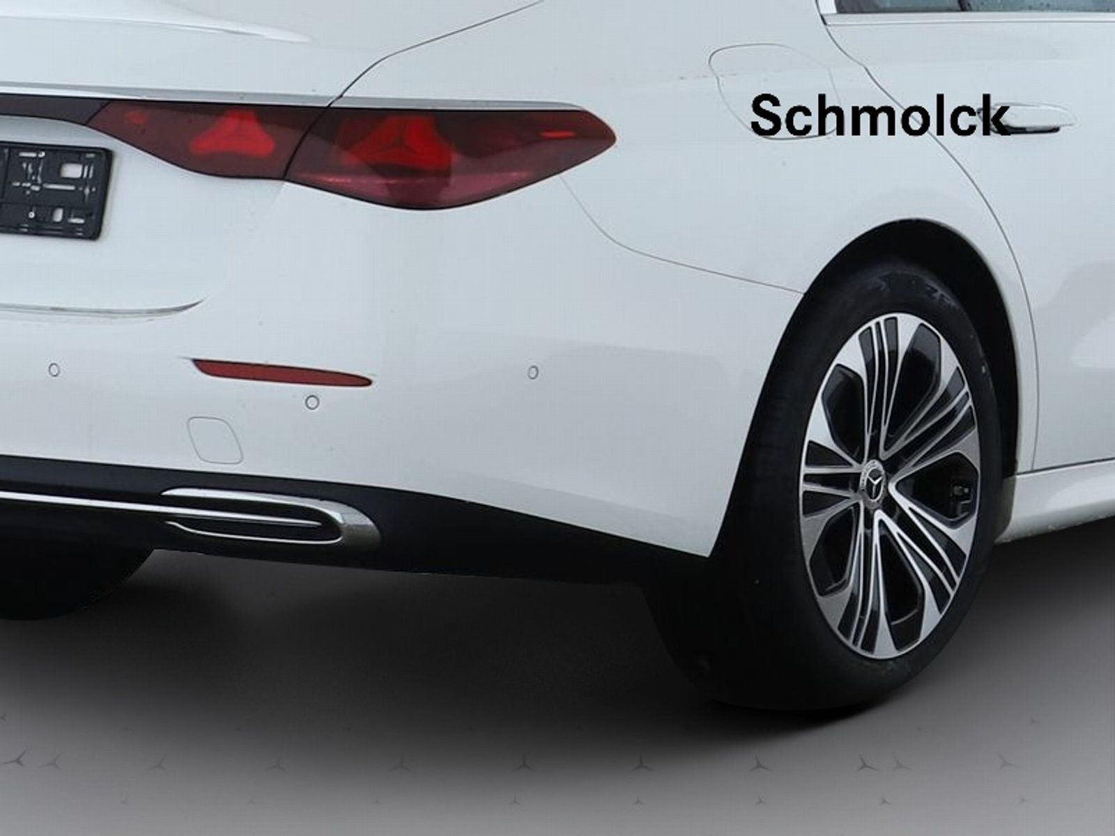 Mercedes-Benz E 220 d AVANTGARDE - Samsaru's Car Outlet