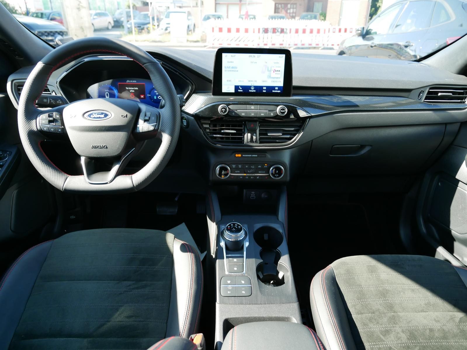 Ford Kuga Plug-In Hybrid ST-Line X - Samsaru's Car Outlet