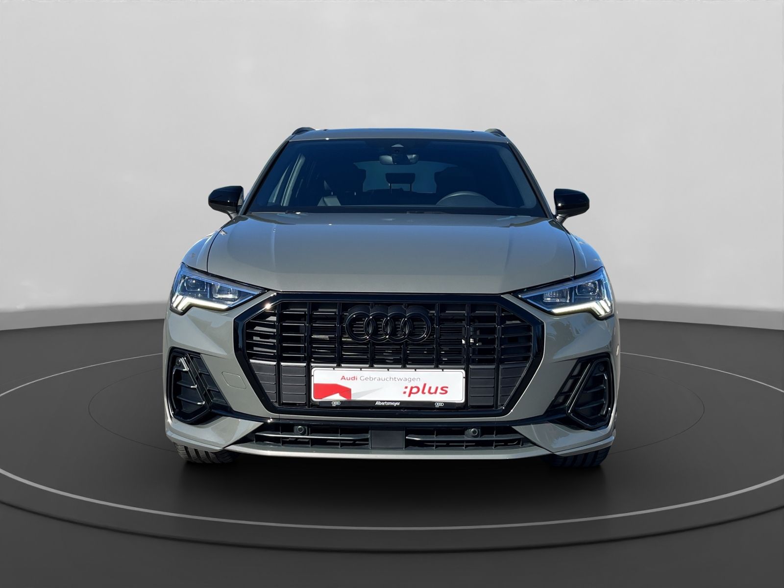 Audi Q3 35 TDI S-LINE+LED+NAVI+PANO