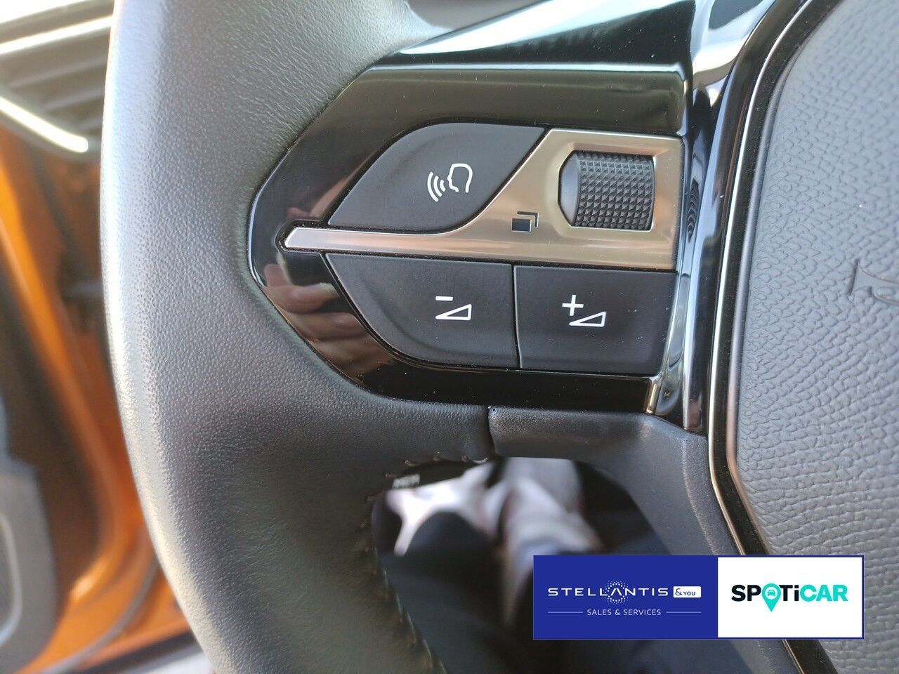 Peugeot 2008 ELEKTRO ACTIVE - Samsaru's Car Outlet