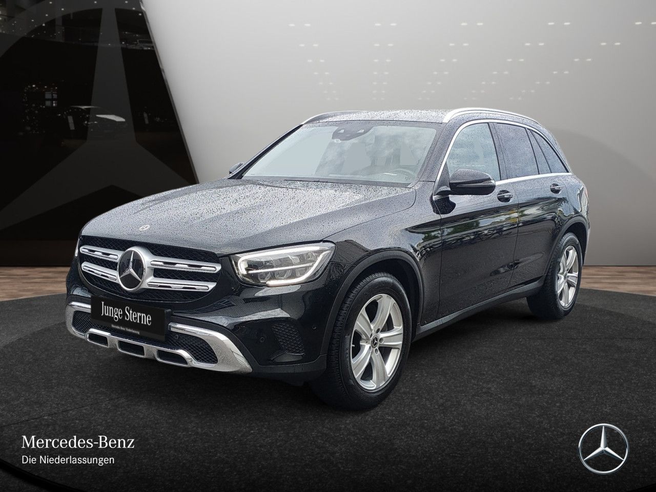 Mercedes-Benz GLC 200 4M - Samsaru's Car Outlet