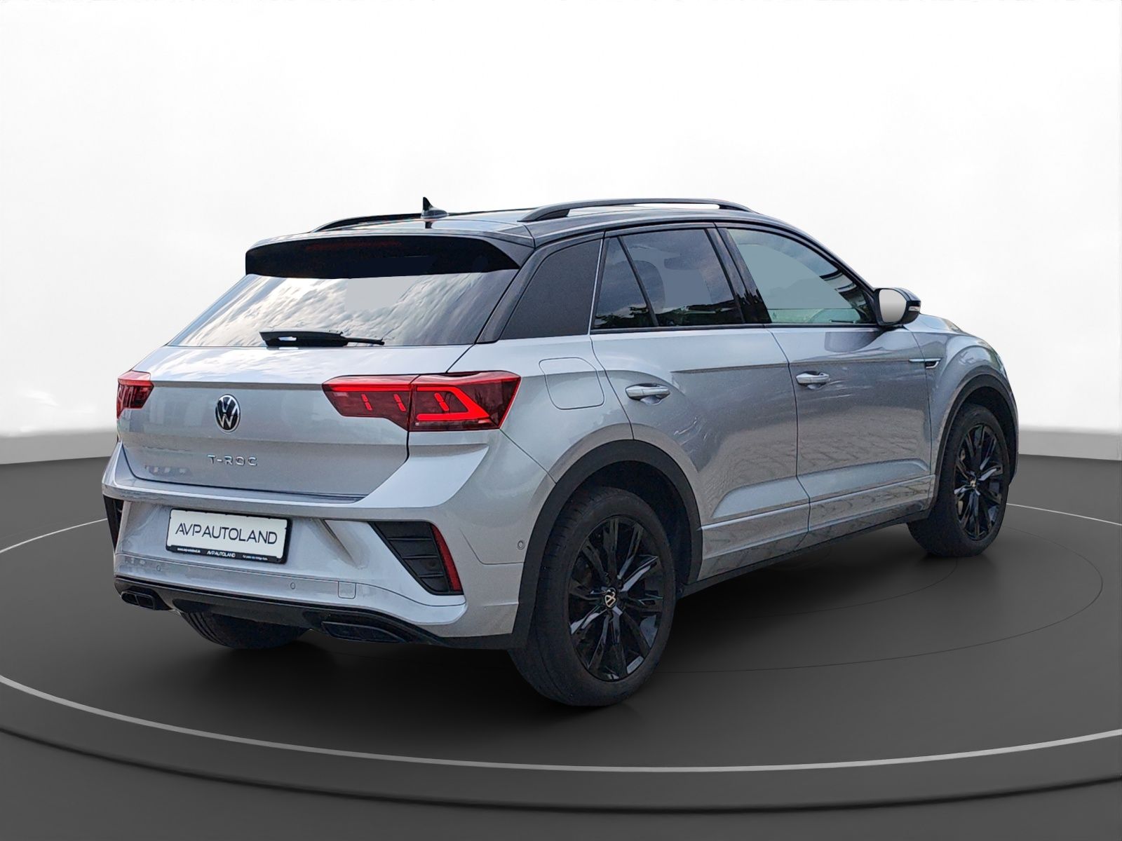 Volkswagen T-Roc 1.5 TSI DSG R-Line Black - Samsaru's Car Outlet