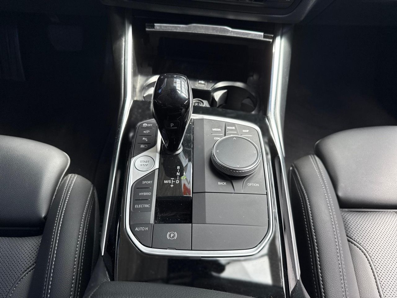BMW 320e Sport Line - Samsaru's Car Outlet