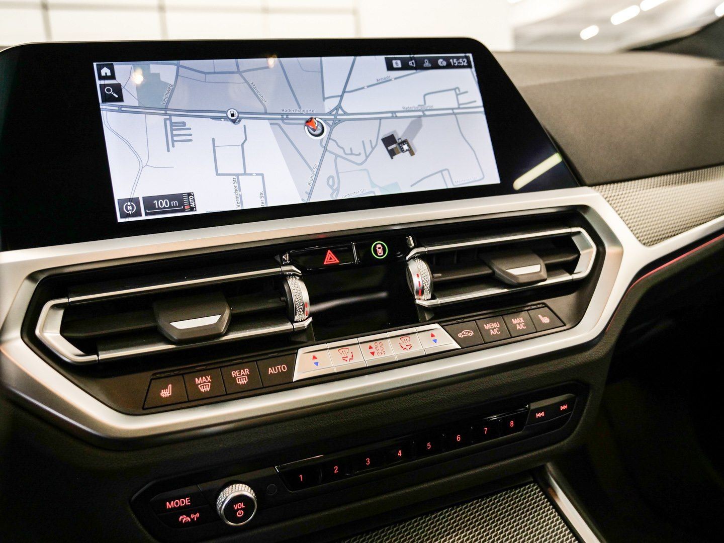 BMW 320d M-Sport Aut - Samsaru's Car Outlet