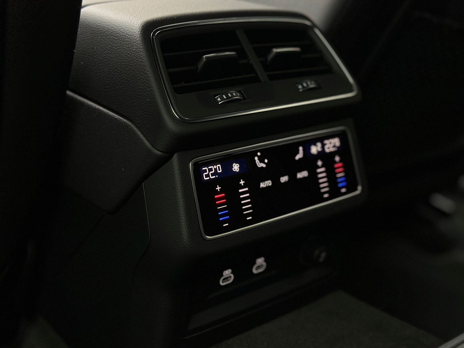 Audi A6 Avant 50 TFSI e S line quattro - Samsaru's Car Outlet