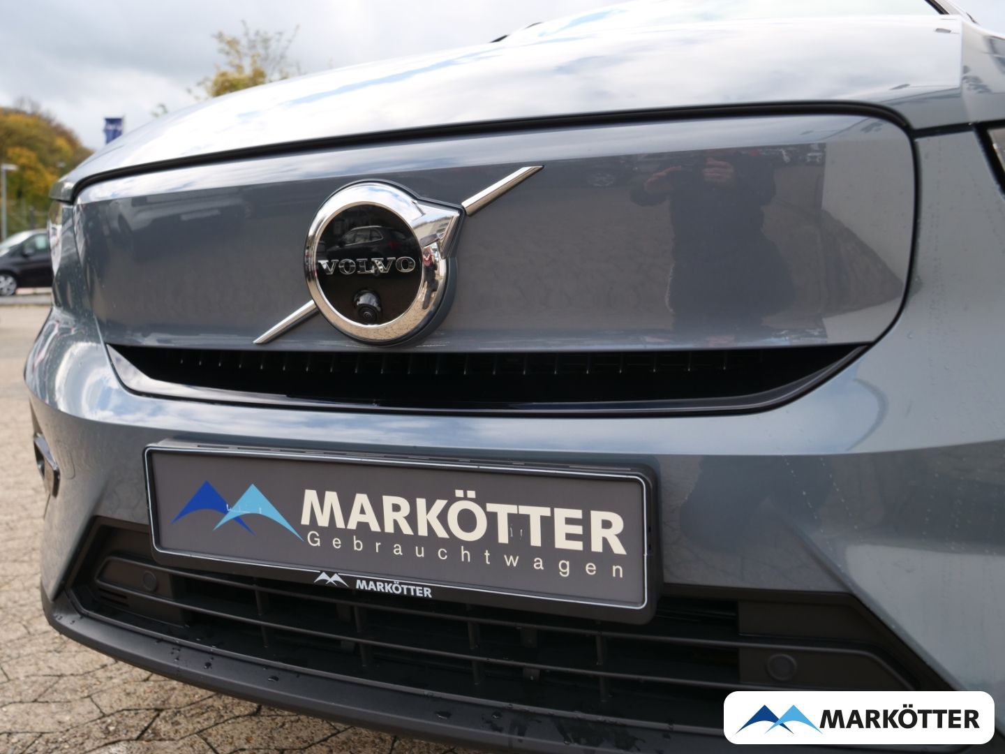 Volvo XC40 P8 Pure Electric Ultimate AHK/STHZ/PANO