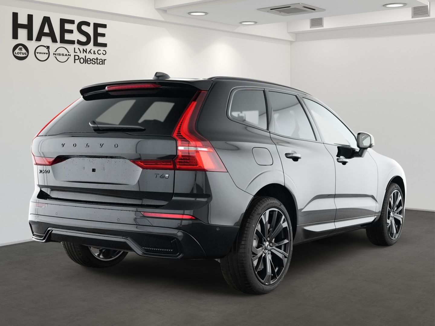 Volvo XC60 T6 Ultra Black Edition Recharge Plug-In Hyb