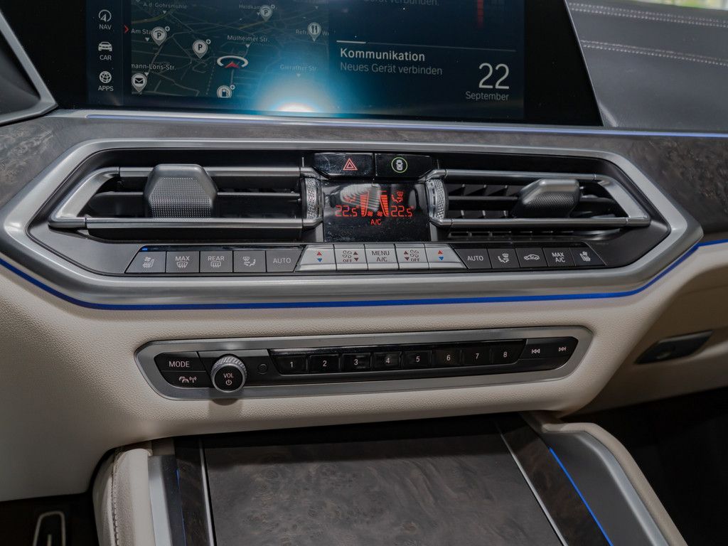 BMW X6 xDrive 30d M-Sport PANO AHK HUD 360° LASER
