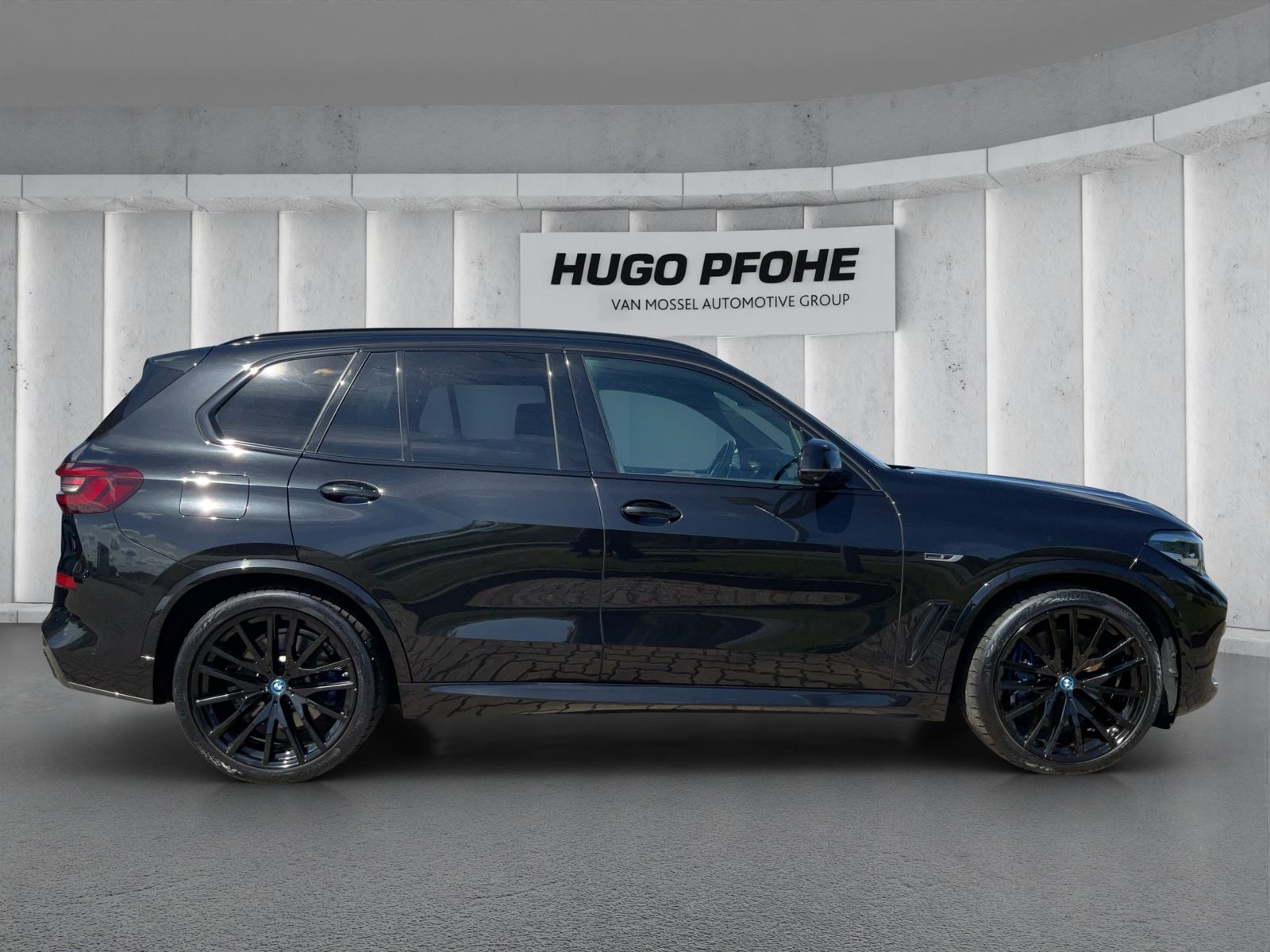 BMW X5 xDrive45e M Sport.AHK. Sitzbel.