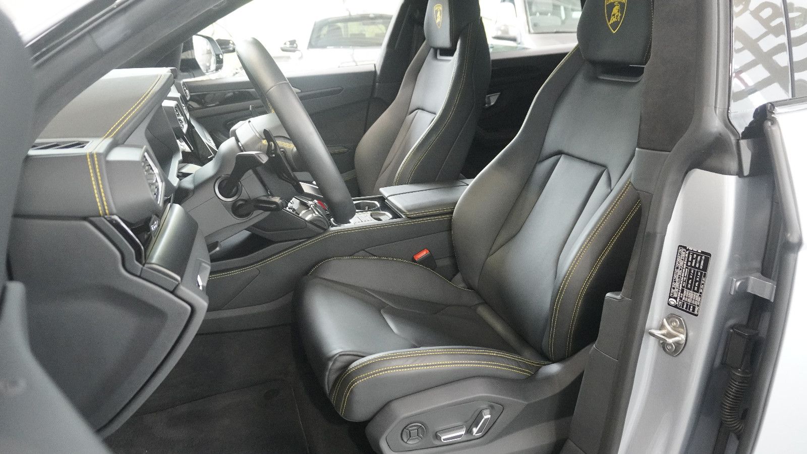 Lamborghini Urus  4.0 V8 Sport*PANO*SOFT*B&O*23"