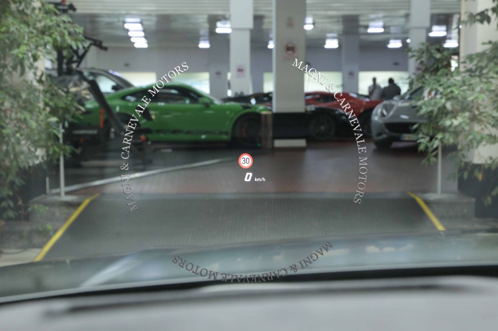 Lamborghini Urus - Samsaru's Car Outlet