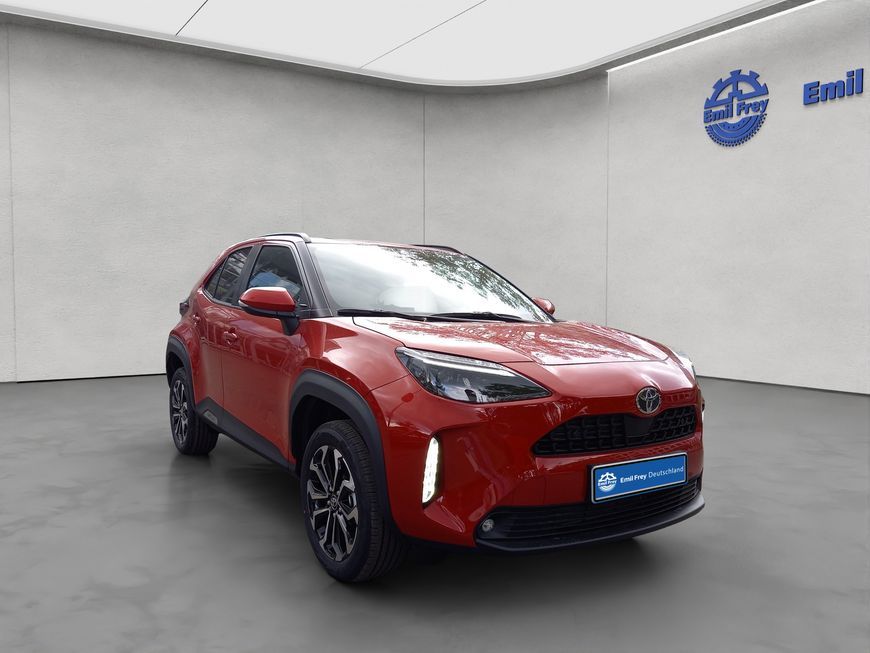 Toyota Yaris Cross Teamplayer Safety-Paket Winter-Paket