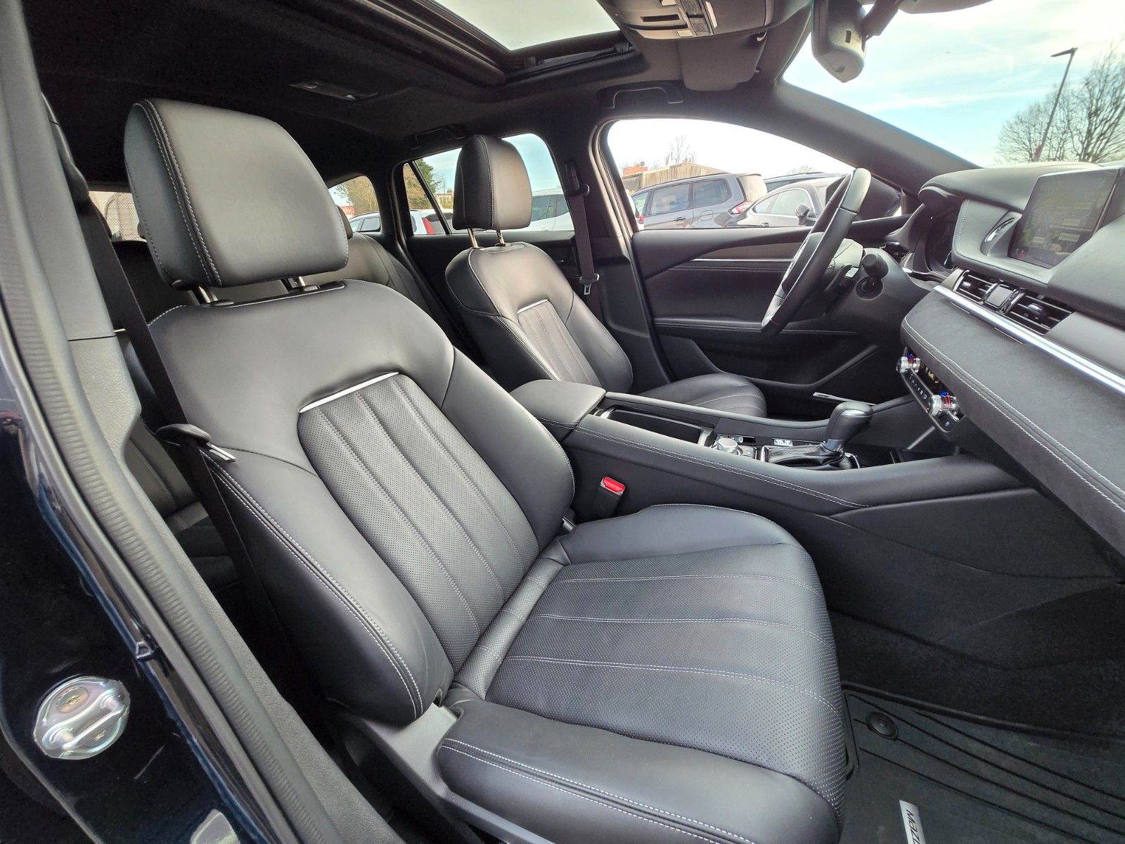 Mazda 6 Kombi Takumi LEDER/AHK/HUD/TOT/ABSTAND/EL.SD