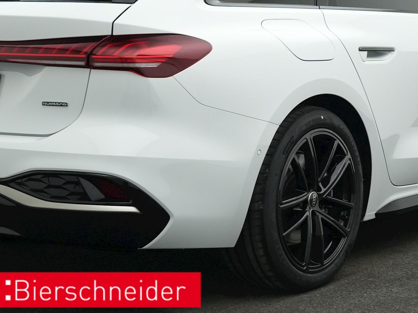 Audi A5 Avant TDI S-tronic quattro s-line 5-J-GAR AHK