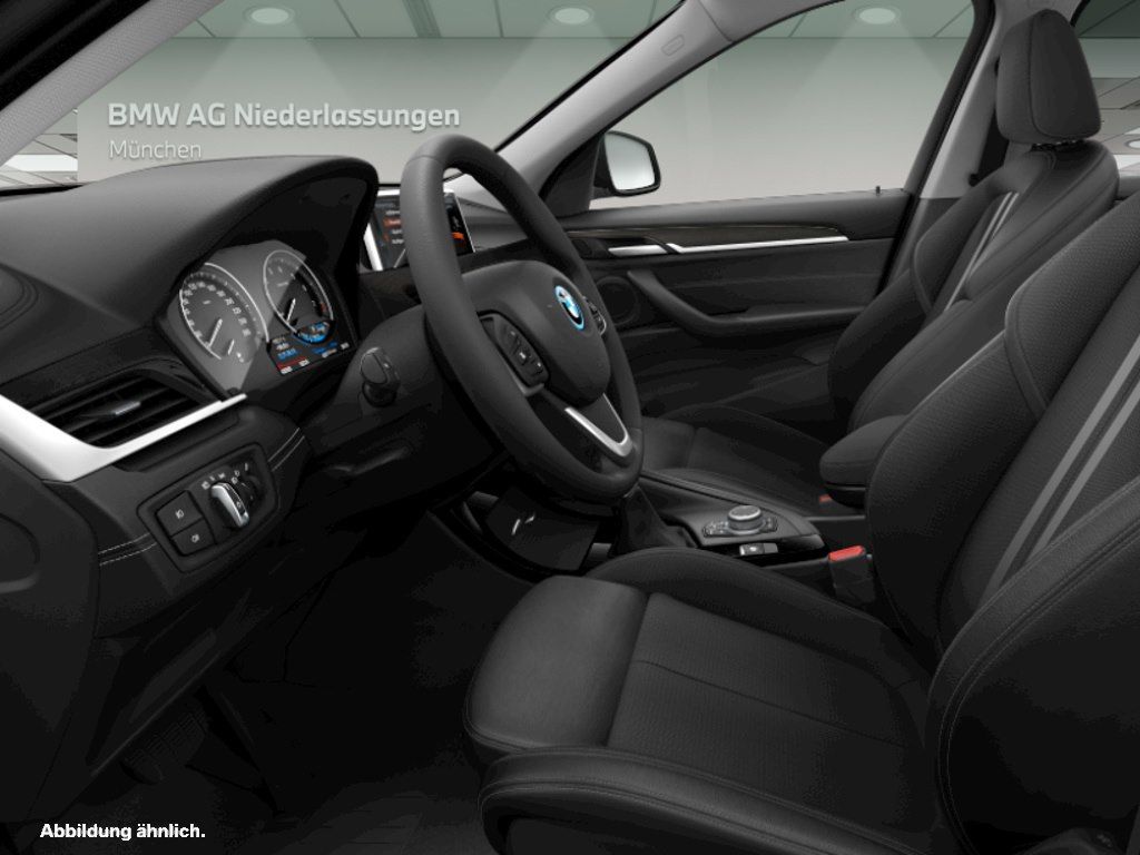 BMW X1 xDrive25e Sport Line - Samsaru's Car Outlet
