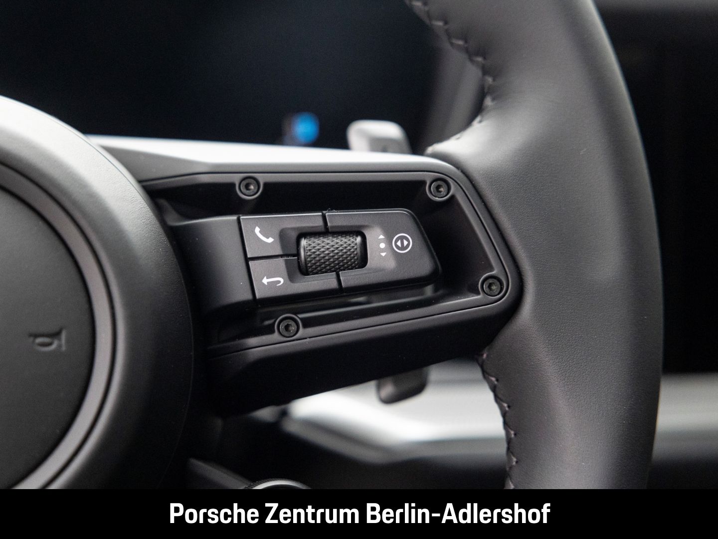 Porsche Cayenne E-Hybrid Sportabgasanlage BOSE 22-Zoll