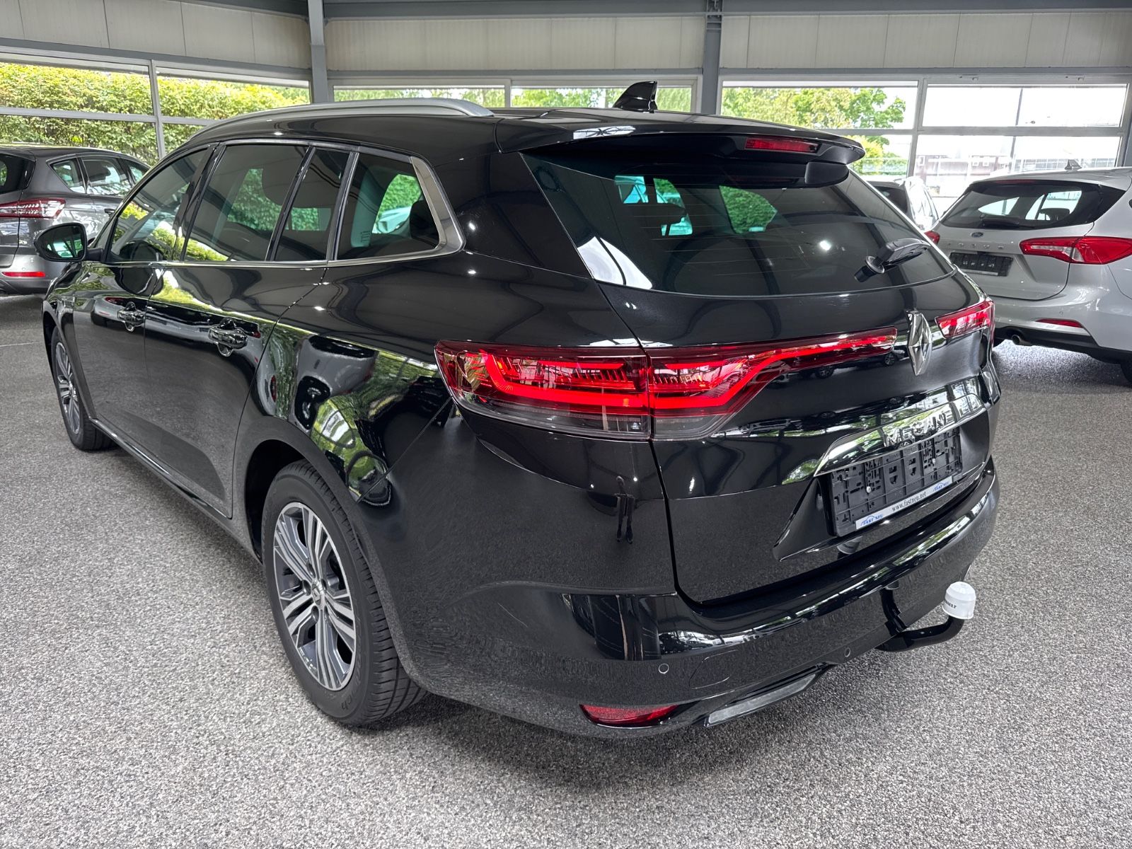 Renault Megane Grandt 1.5dci Intens - Samsaru's Car Outlet