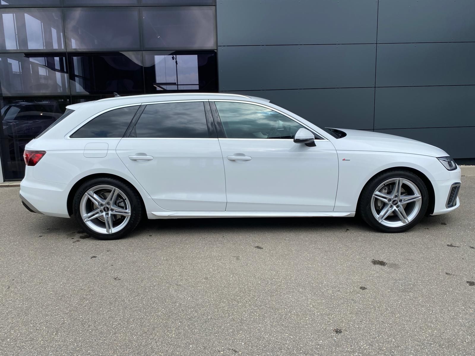 Audi A4 Avant 40 TDI quattro S line - Samsaru's Car Outlet