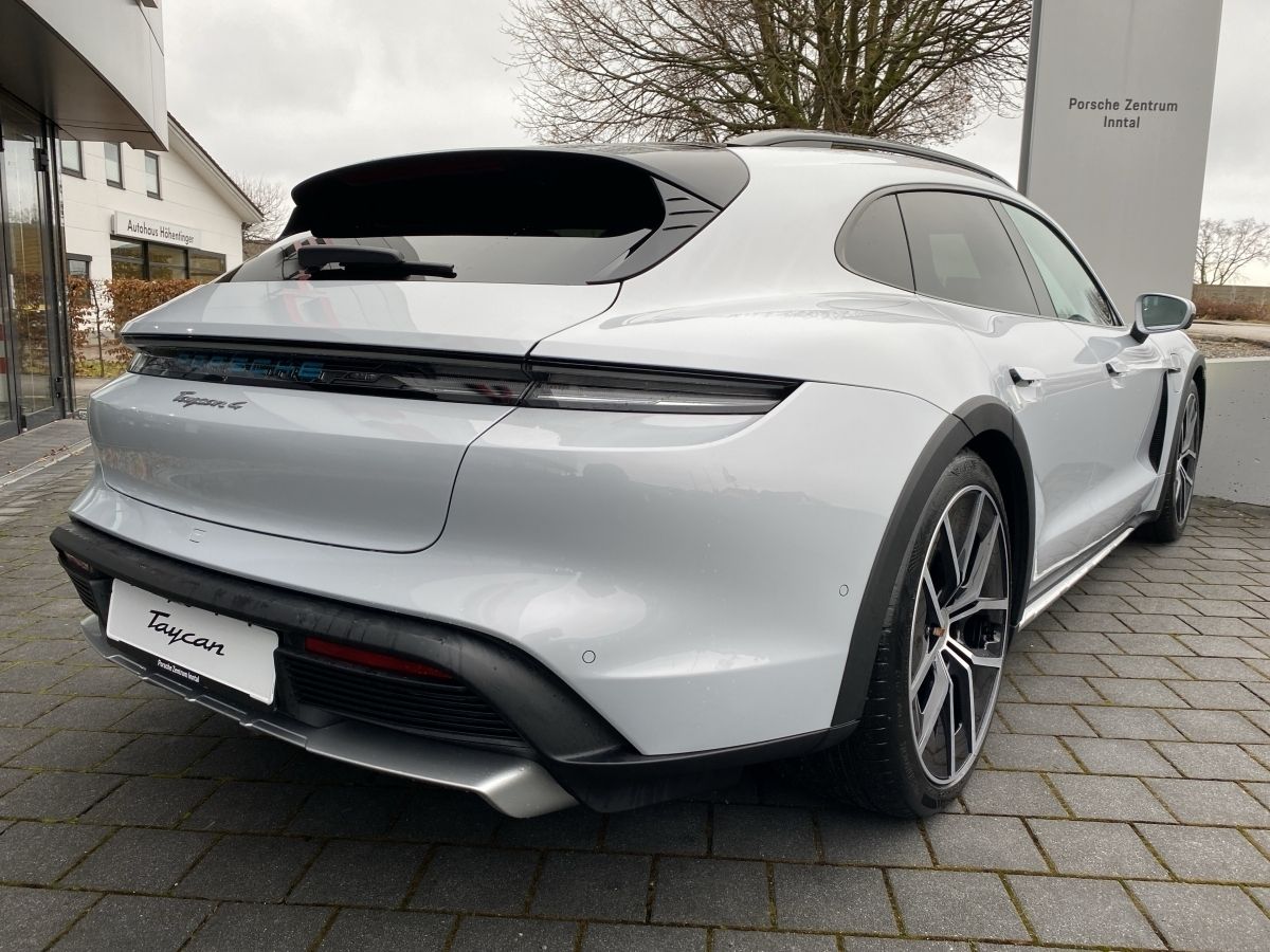 Porsche Taycan 4 Cross Turismo | Hinterachslenkung |