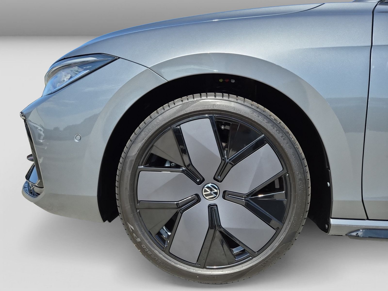 Volkswagen Passat R-Line "Signature" 2,0 l TSI 4MOTION 265