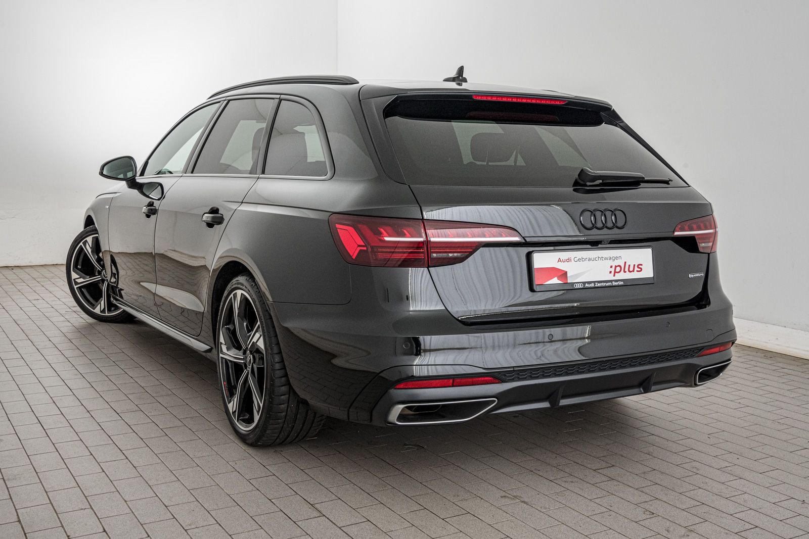 Audi A4 Avant S line 45 TFSI quattro S tronic - Samsaru's Car Outlet