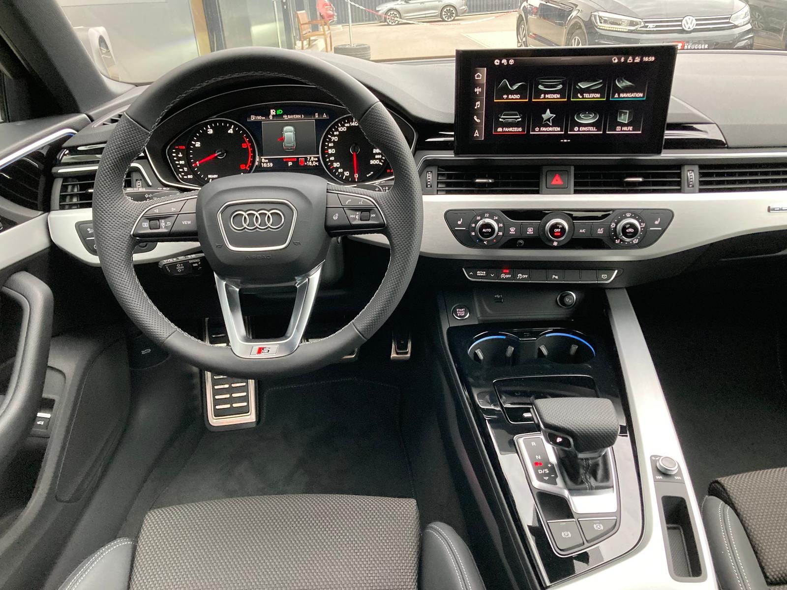 Audi A4 Avant 40 TDI quattro S line - Samsaru's Car Outlet