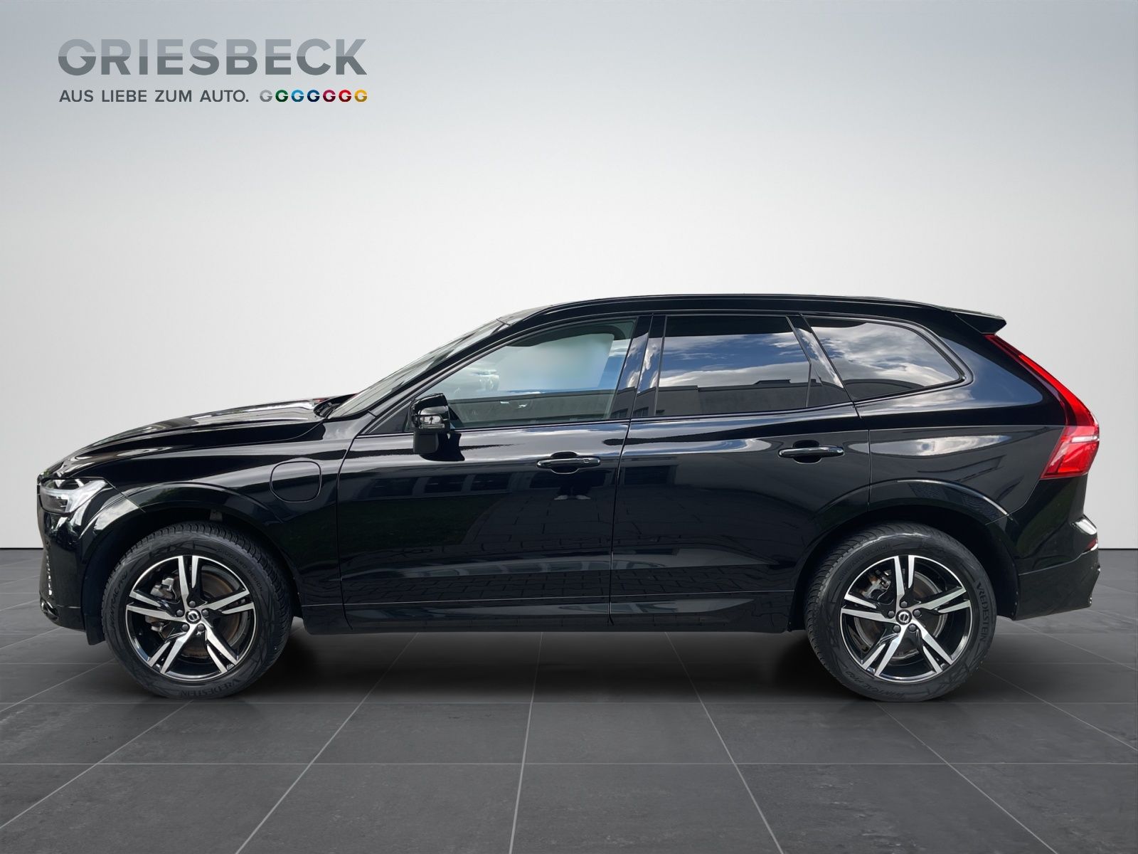 Volvo XC60 Twin Engine R Design Recharge AHK