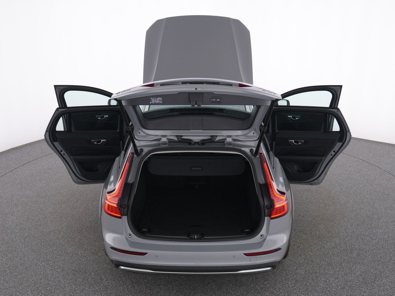 Volvo V60 Cross Country B4 AWD Plus+WINTERPAK+RFK+