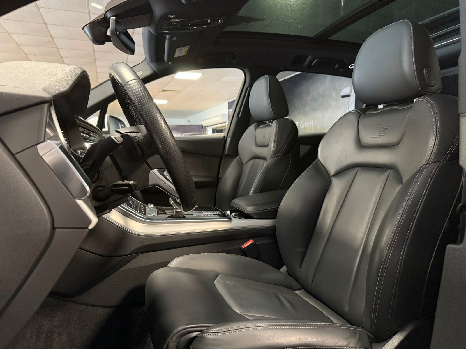 Audi Q7 55 TFSI e quattro S-Line Sport + Business 1.H