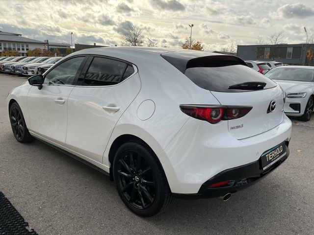 Mazda 3 G122 Homura ACC HUD Kamera Navi 18"